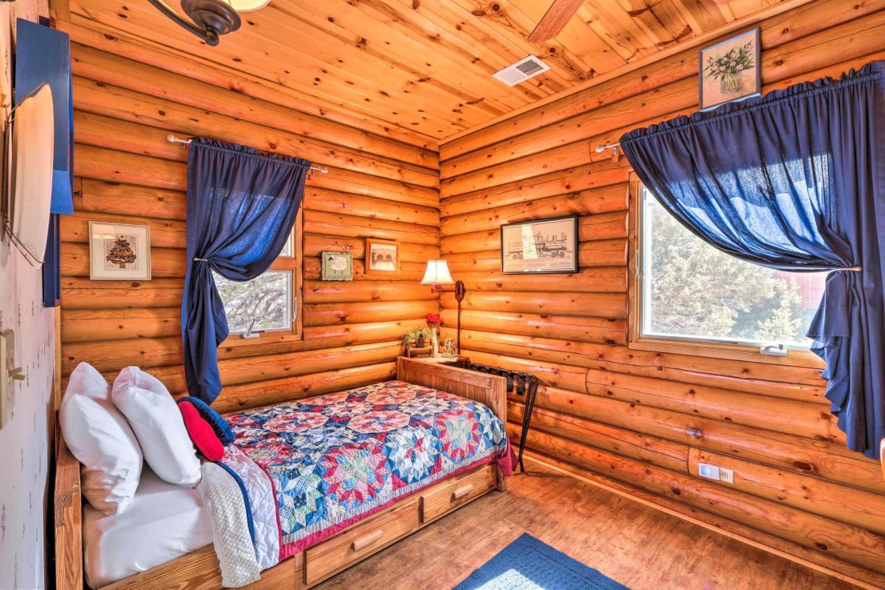 Quaint Williams Cabin Near Grand Canyon Exterior foto